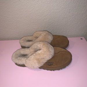 Kids slide on UGG slippers